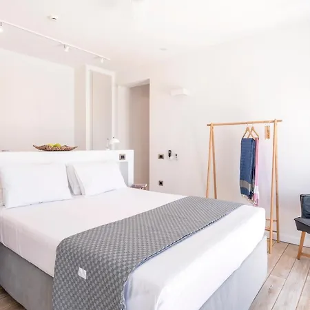 Luxury With Pool And Sea View * Liaropá