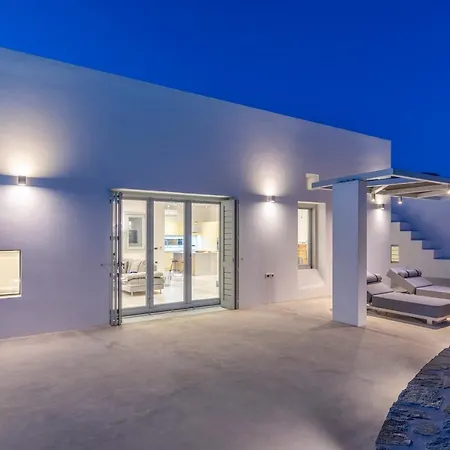 Luxury With Pool And Sea View * Liaropá