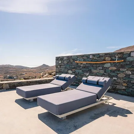 Villa Luxury With Pool And Sea View